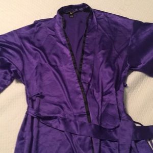 Victoria’s secret amethyst kimono